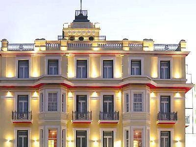 Delphi Art Hotel