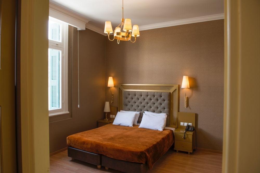 Delphi Art Hotel 3*