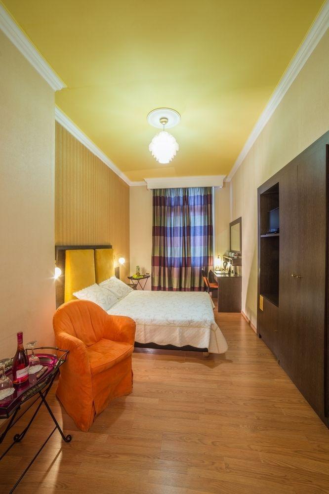 Delphi Art Hotel 3*
